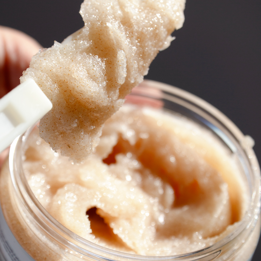 SHEA BUTTER & APRICOT 
SEED HAND & BODY SCRUB